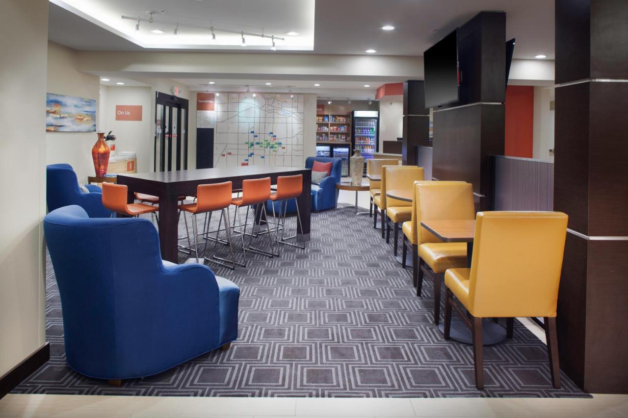 Hotel Towneplace By Marriottdetroit 3*