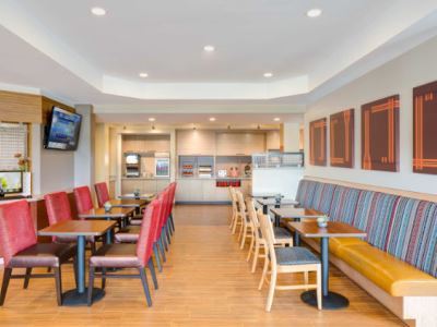 Hotel Towneplace By Marriottdetroit 3*